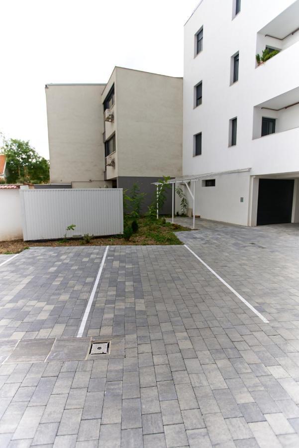 דירות Starlight Bronze Szeged- Exclusive מראה חיצוני תמונה